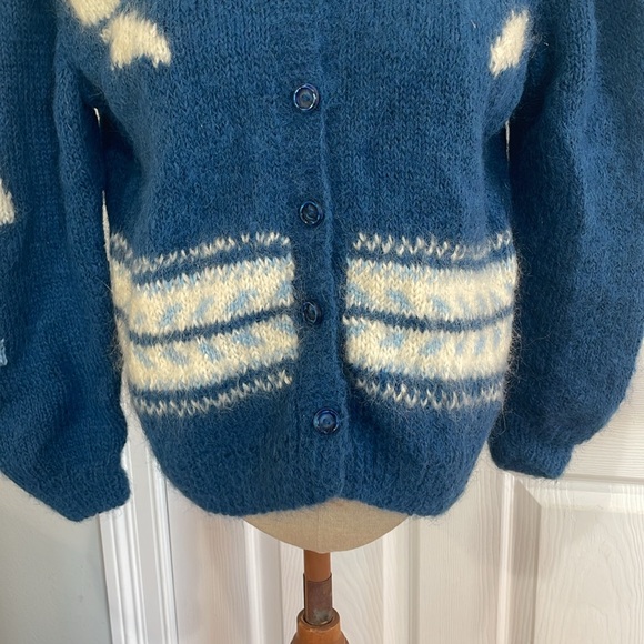 Vintage hand knit mohair button down floral blue cardigan sweater women’s size M - Picture 3 of 9